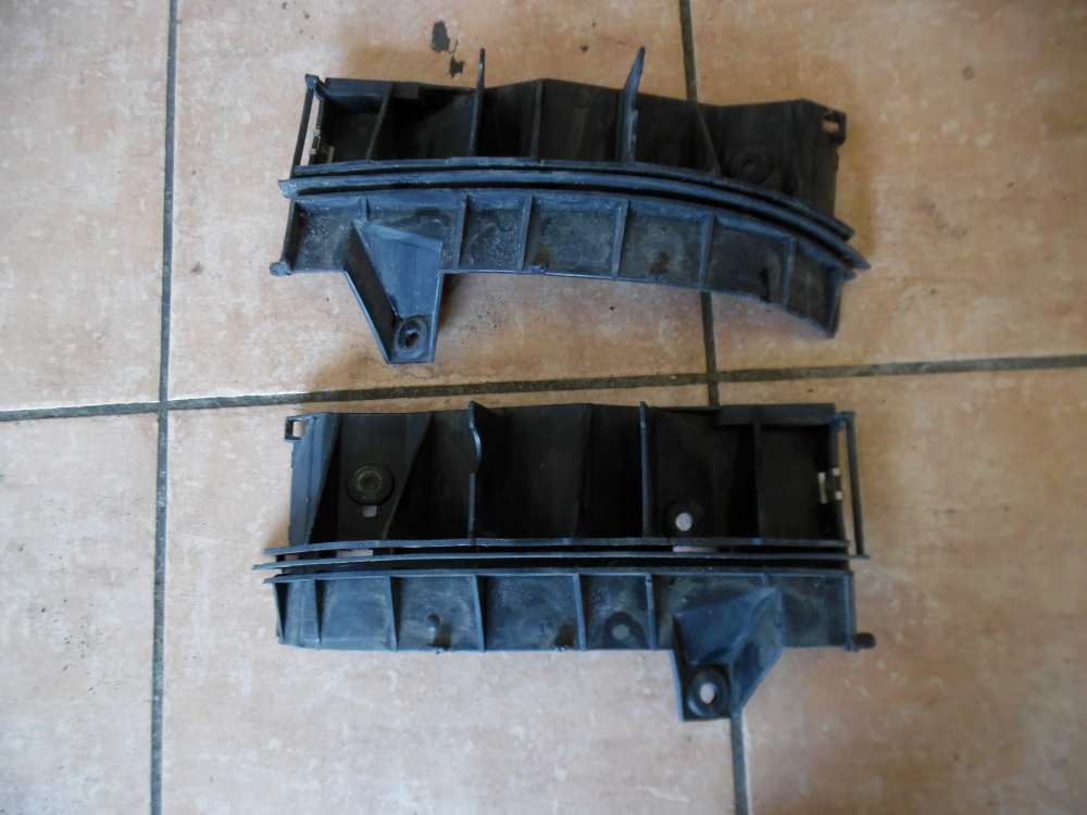 Audi A3 8L Rückleuchte Rahmen hinten Rechts / Links 8L0807377- 8L0807378
