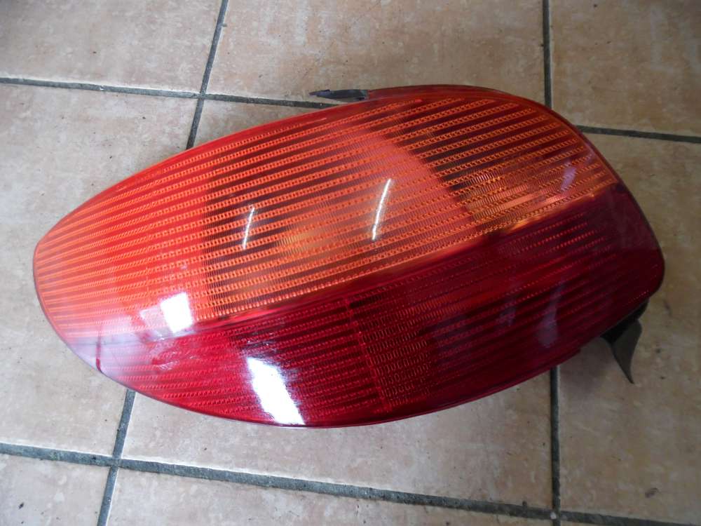 Peugeot 206 Rückleuchte Heckleuchte Links