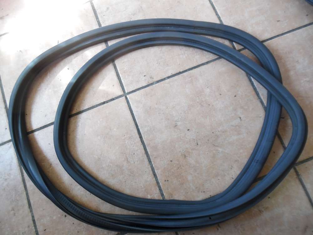 Opel Corsa D Türdichtung Dichtung Vorne Links 13189015