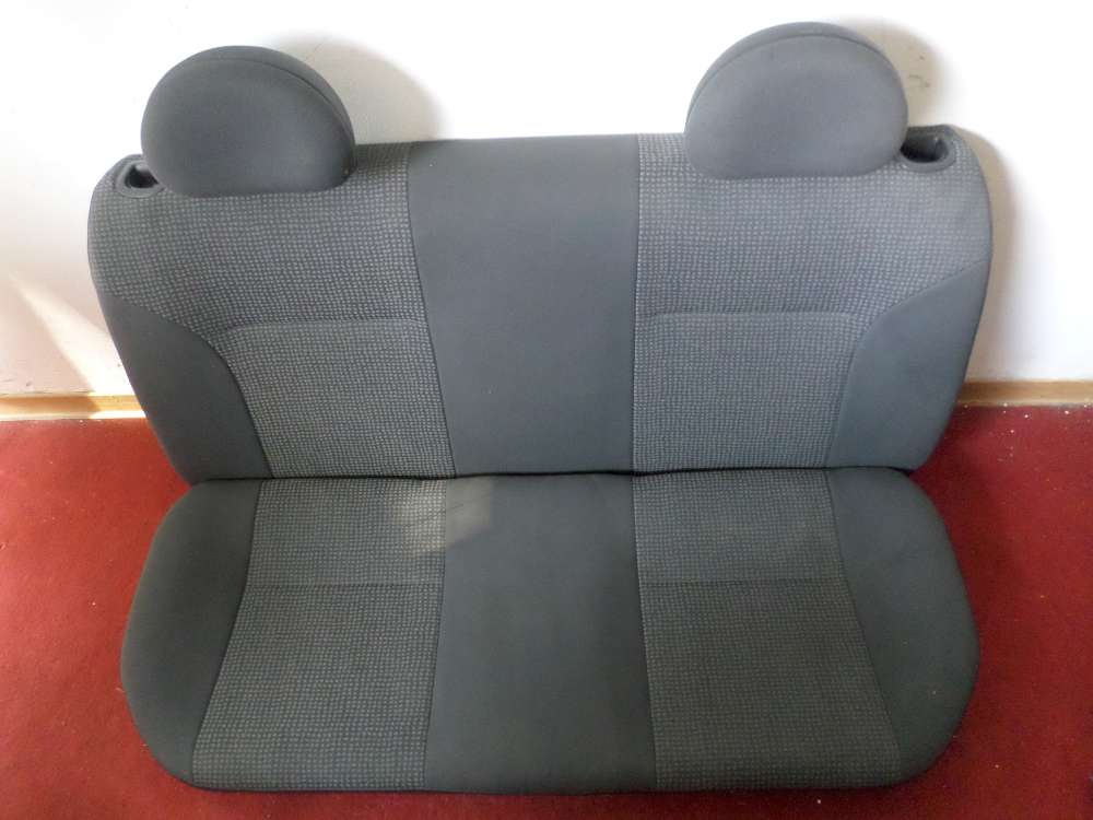 Opel Corsa C Bj.2003 4 t?rer R?cksitzbank Sitze hinten Farbe Grau