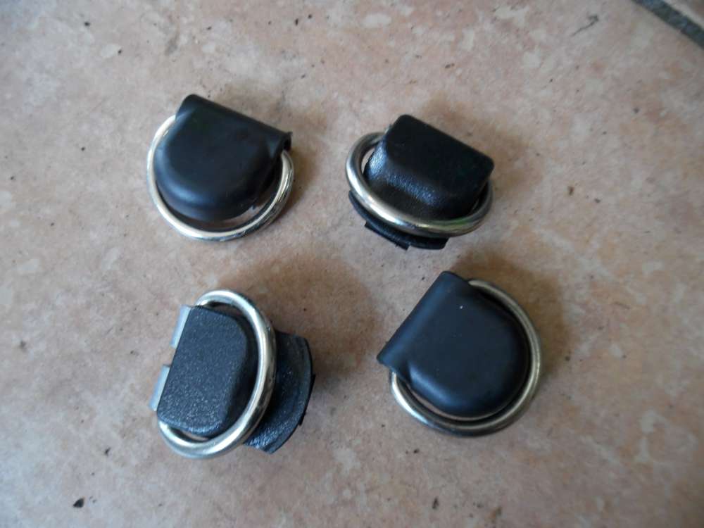 Mercedes A-Klasse W169 Zurröse Kofferraum Hinten A2108490103