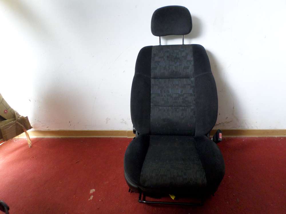 Opel Astra F 5-Türer Sitz Vorne Rechts vorne