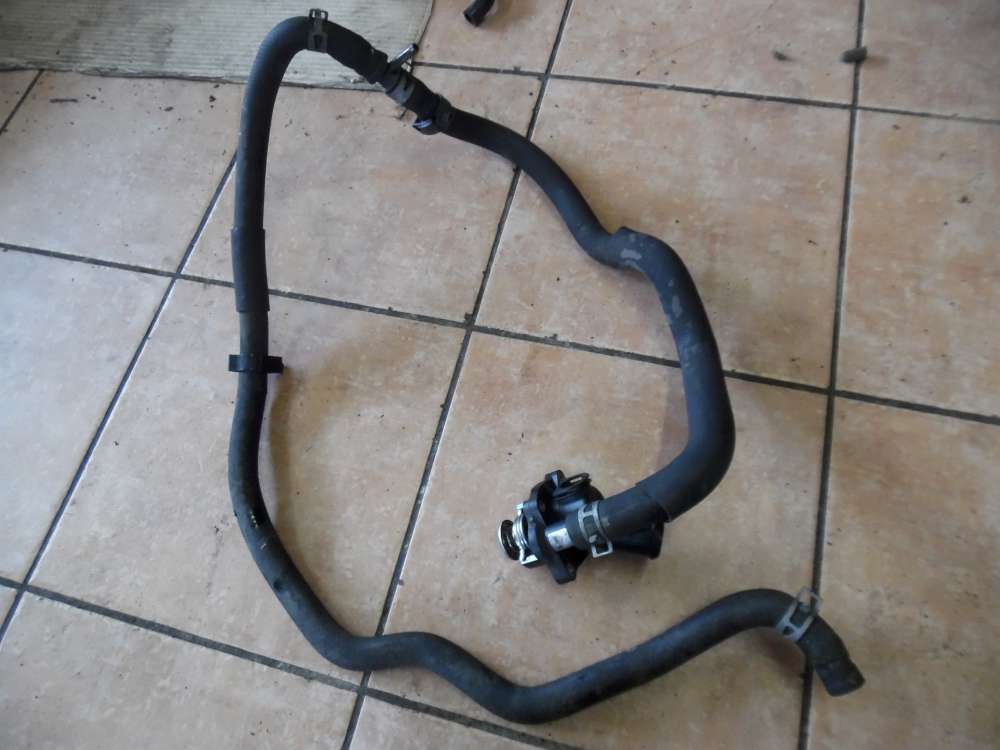 Mazda 6 Thermostatgehäuse mit Wasserschlauch
