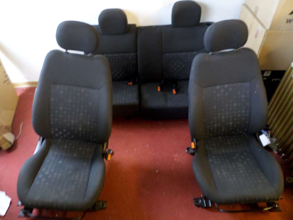Opel Agila A 5-T?rer Sitze Innenausstattung Komplett