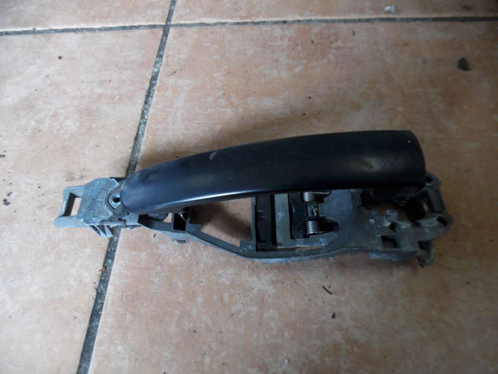 VW Golf IV Türgriff Außen Vorne Links 8B0837885