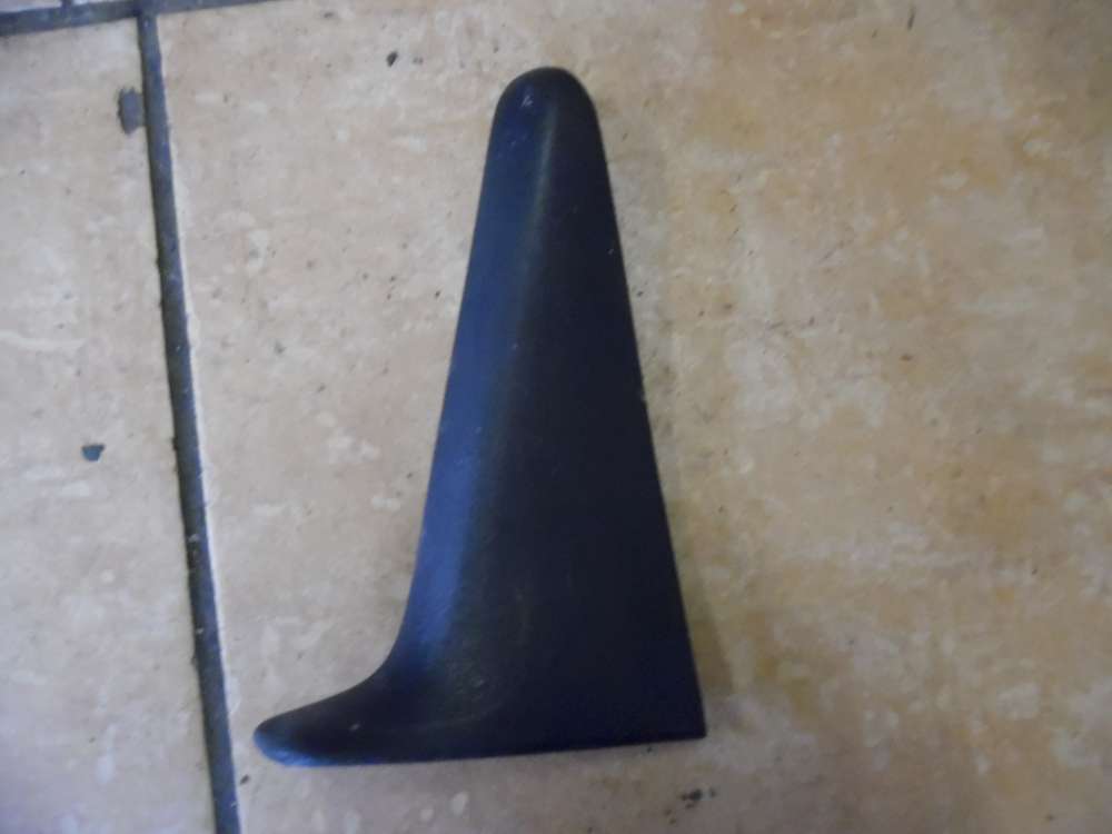 VW Passat 35i Verkleidung Dreieck T?r Hinten Rechts 333839974