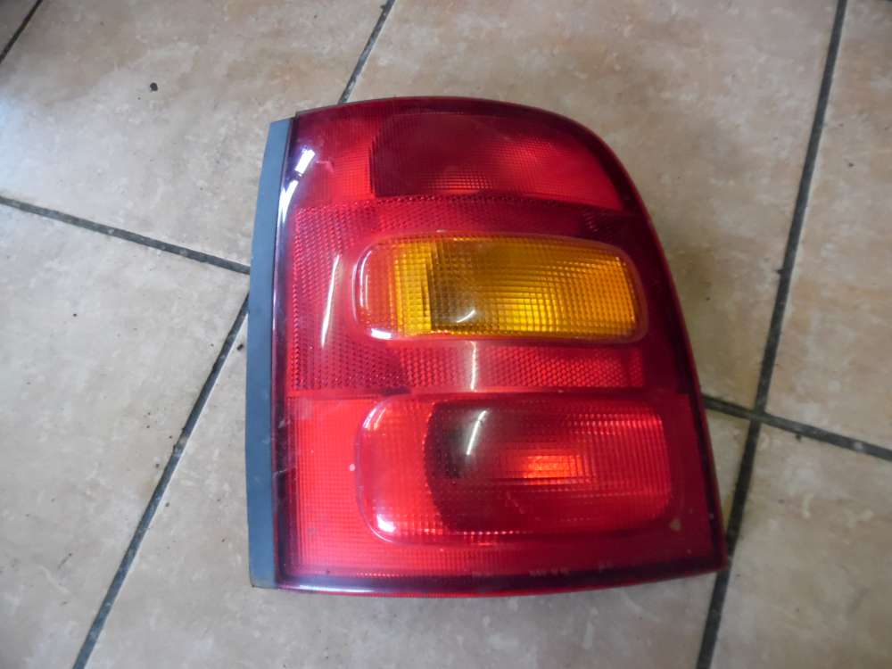 Nissan Micra K11 Bremslicht Rückleuchte Links 26555 6F 600