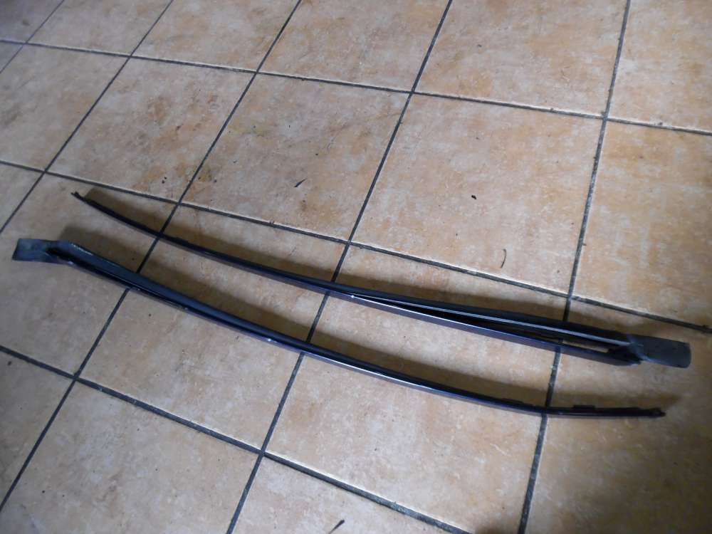Opel Signum Vectra C Zierleiste Frontscheibe Rechts / Links  Saturnblau Z21A