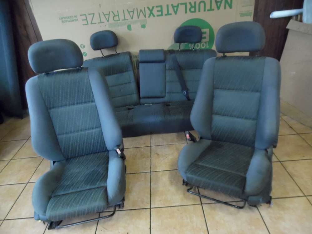 Opel Omega B Kombi Sitzausstattung Sitze Innenausstattung Stoff
