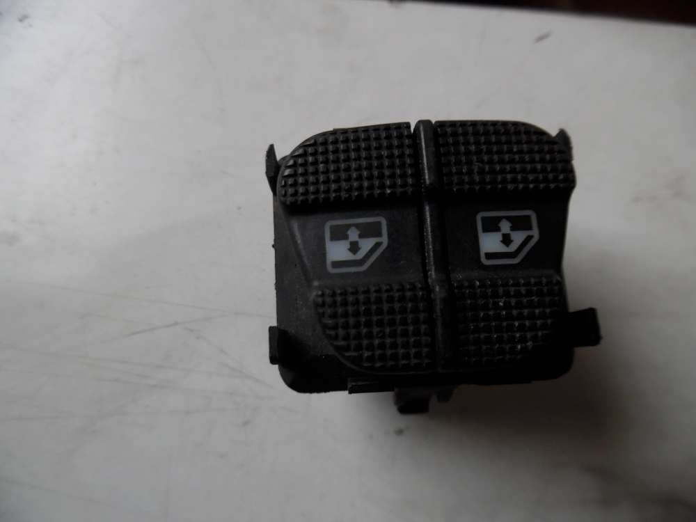 VW Golf III Fensterheberschalter Schalter 1H0959855