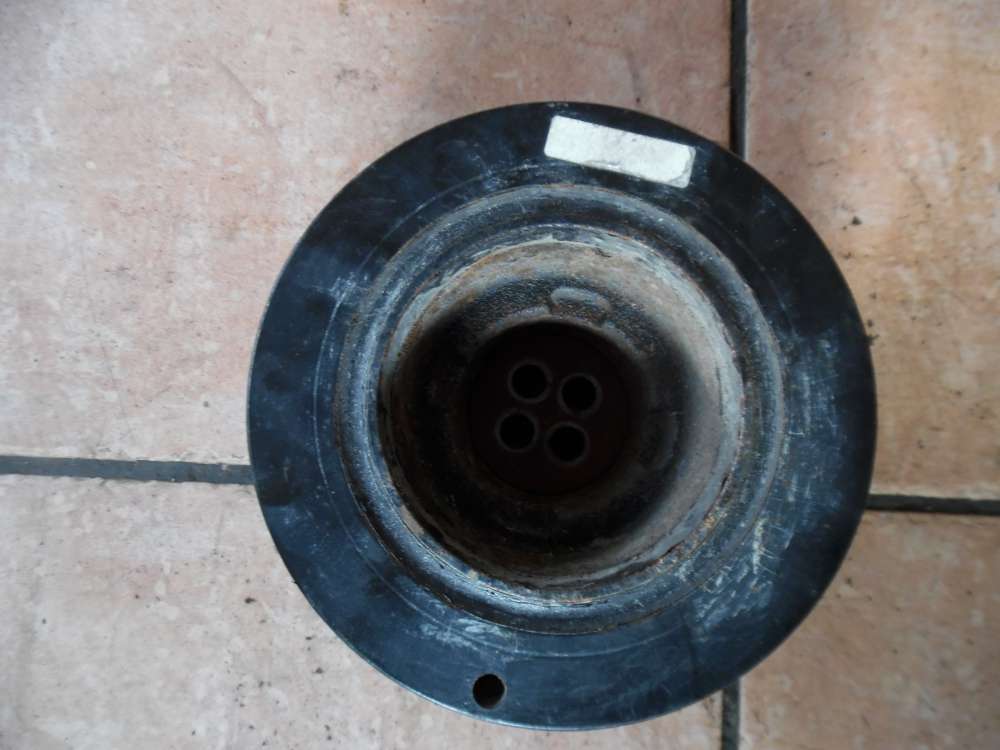 Opel Omega B Schwingungsdämpfer Riemenscheibe 2247890
