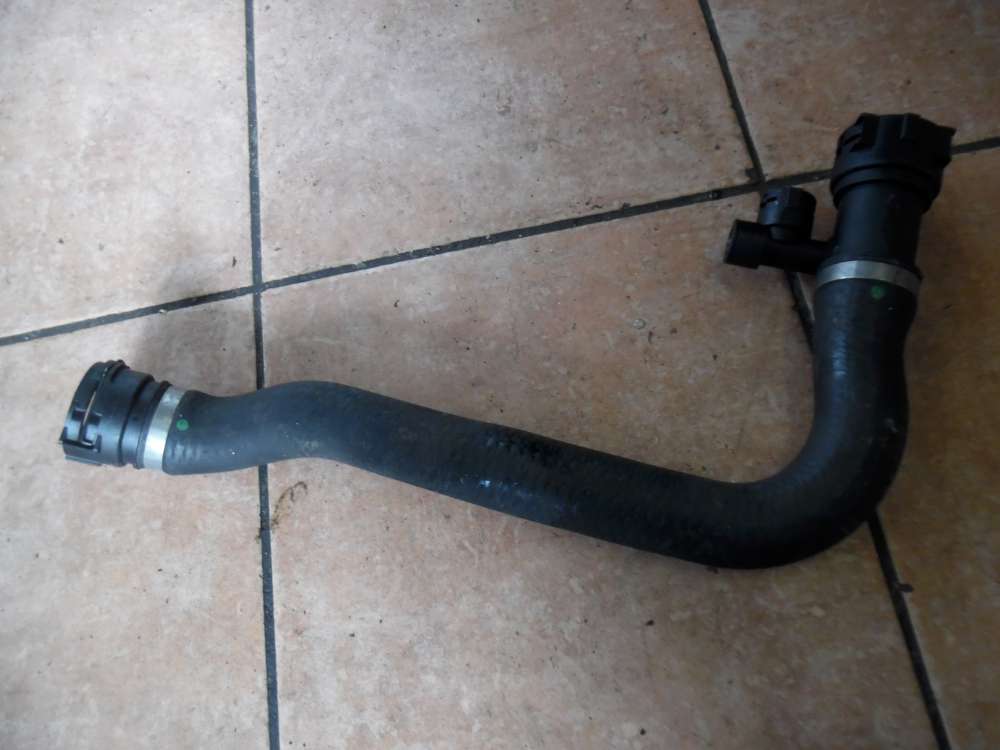 BMW E46 320d Kühlwasserflansch Kühlerschlauch
