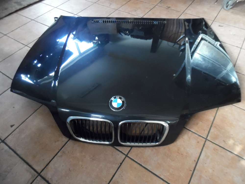 BMW E46 320d Motorhaube Schwarz Farbcode : 303/9