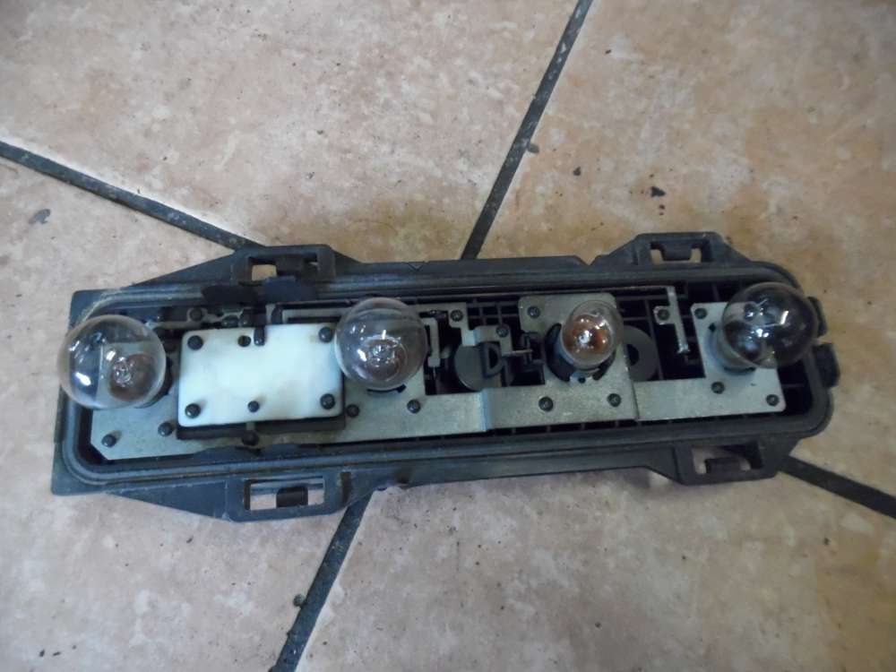 Peugeot 307 Lampenträger für Rückleuchte 89026938