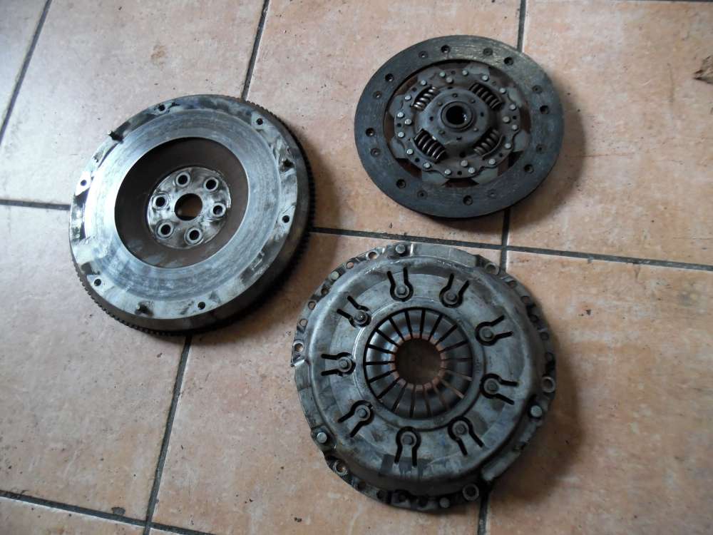 Ford Escort Kupplungsscheibe Kupplung 928M-6398-AE