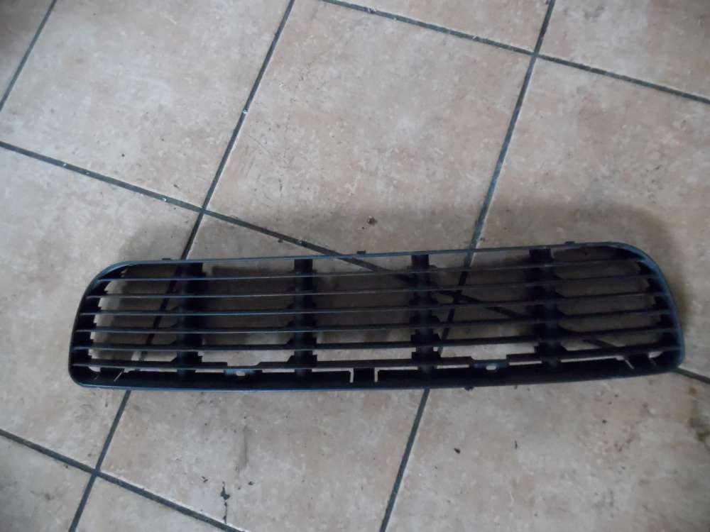 VW Polo 6N Stoßstangengitter Vorne 6N0853677
