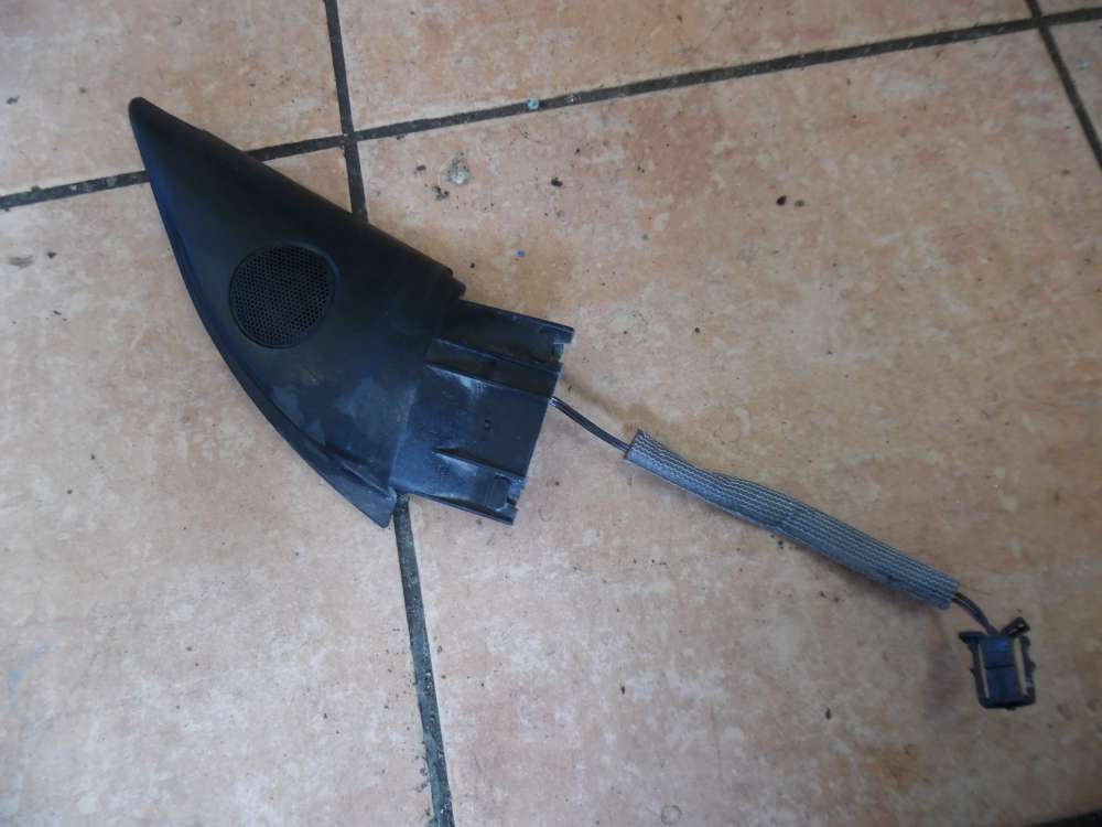 VW Passat 3B Spiegeldreieck Hochtöner Rechts 3B0837994