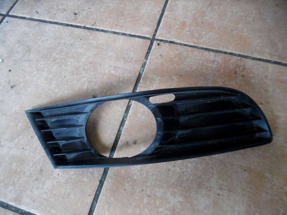 Seat Leon 1M Abdeckung Stoßstange Gitter Rechts 1M0853666