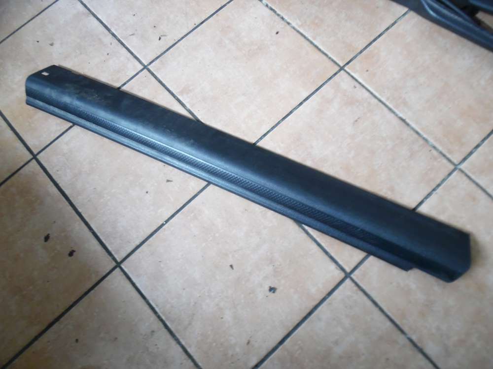 VW Golf III / IV Cabrio Einstiegsleiste Leiste Innen Rechts 1E0853374