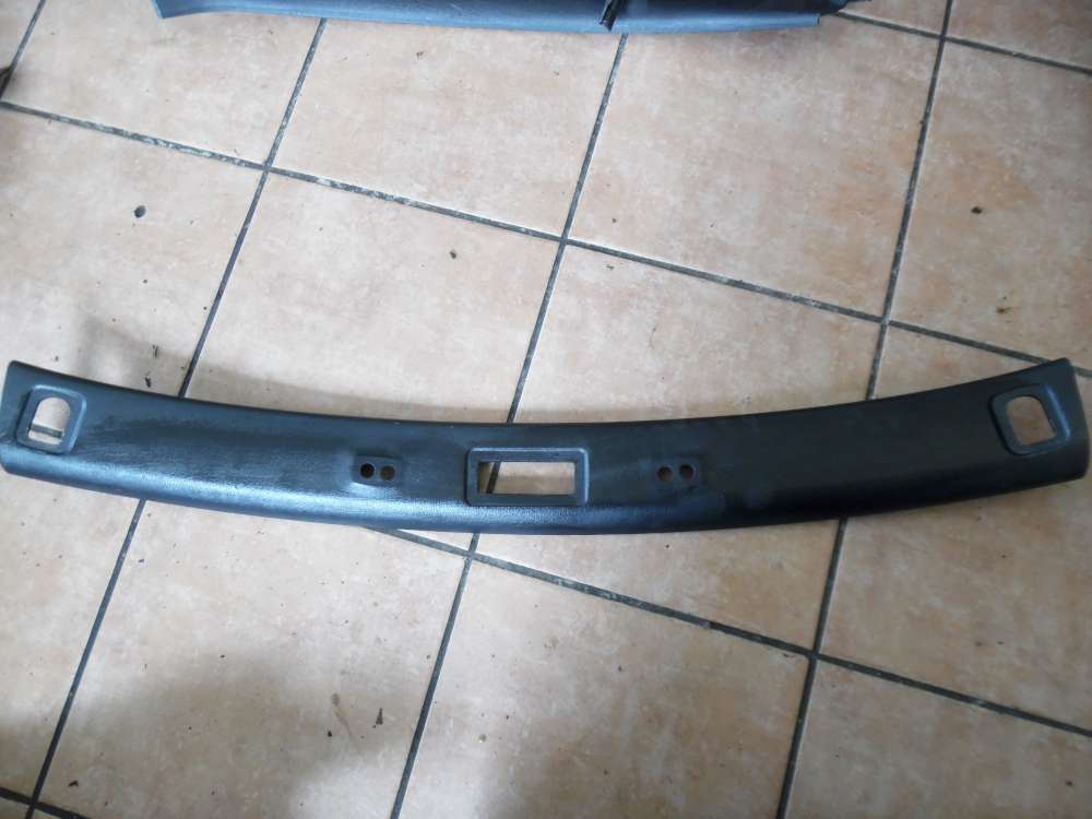 VW Golf III / IV Cabrio A-Säule Verkleidung Windschutzscheibe 1E0867360