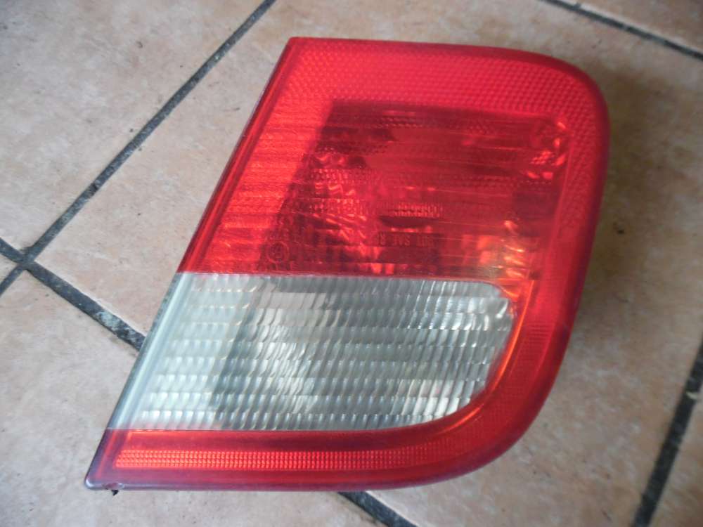 BMW 3-er E46 316i Rückleuchte Heckleuchte Rechts 8364924