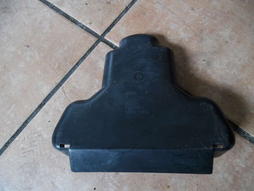 VW Golf III / IV Cabrio Rückleuchten Lampenträger Abdeckung 1H6945520