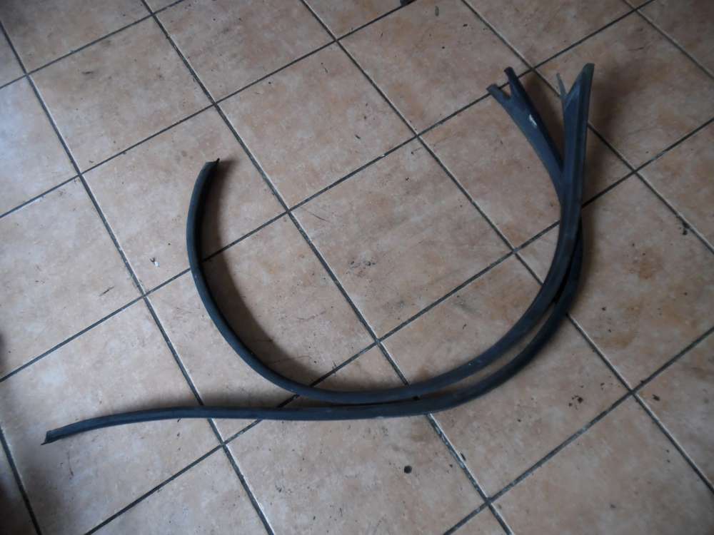 VW Golf IV 3-Türer Dachdichtung Dichtung Dachleiste oben Rechts / Links