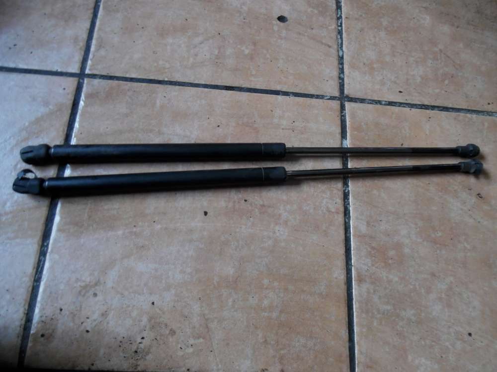 VW Golf IV 1J Gasfeder Heckklappe D?mpfer Kofferraum 1J6827550