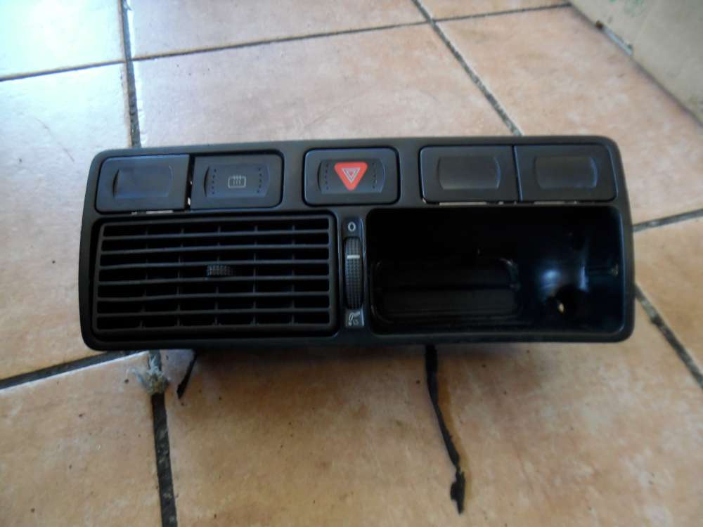 VW Golf IV 1J Lüftungsdüse Luftgitter mitte mit Schalter 1J0819728