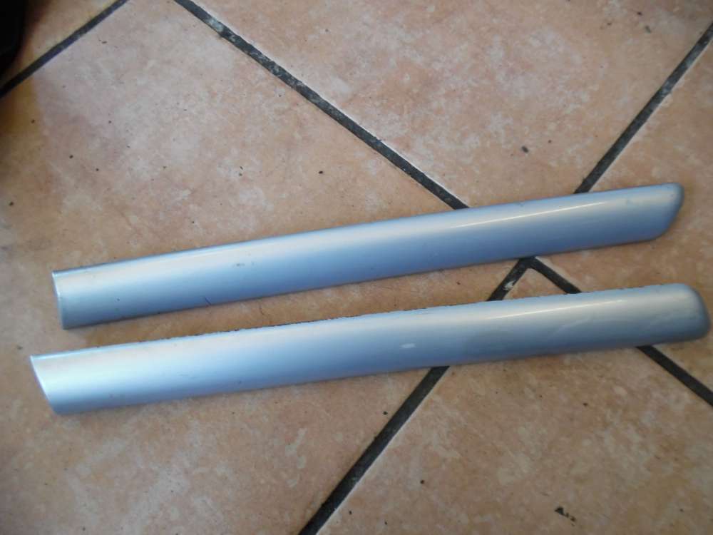 VW Golf IV 1J 3-Türer Zierleiste Leiste Hinten 1J3853535 / 1J3853536