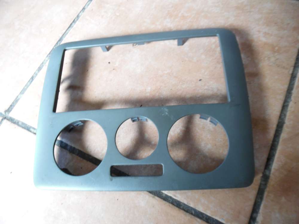 Skoda Octavia 1U Rahmen Radioschacht Heizungsblende 1U0858071