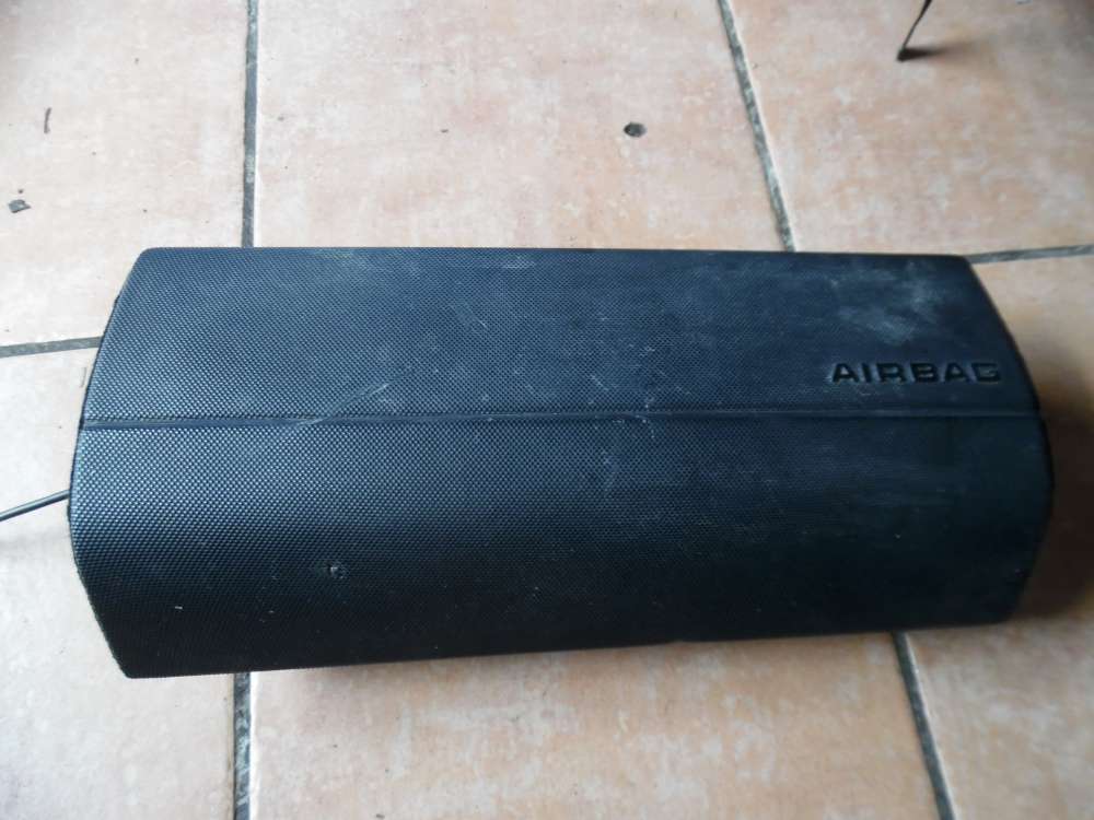 VW Golf III / IV Cabrio Airbag Armaturenbrett Rechts 66007245A