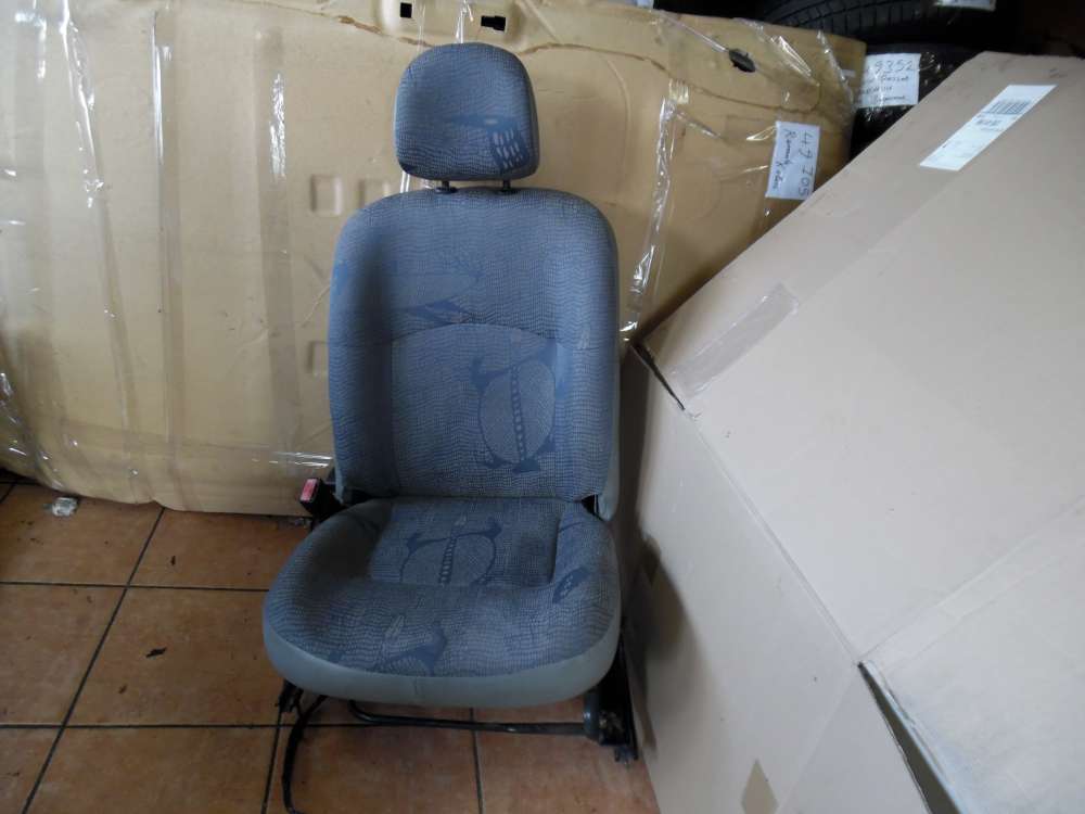 Renault Kangoo FC Sitz Vorne Links