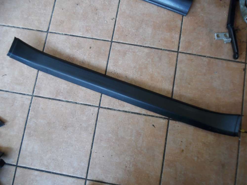 VW Golf III / IV Cabrio Verkleidung Überrollbügel Innen 1E0867283