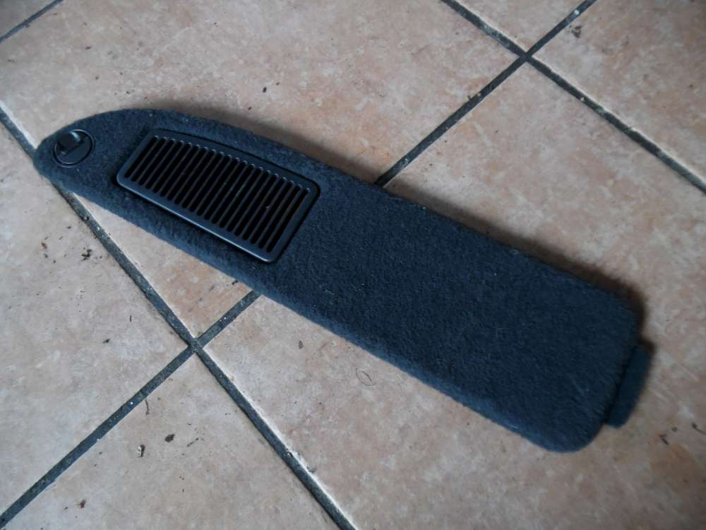 Audi A3 8L Kofferraum Steckdeckel Hinten Rechts 8L0863990