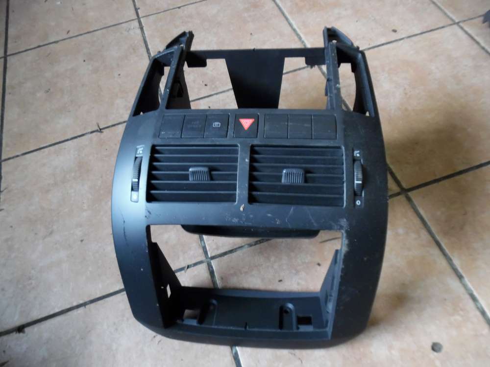 VW Polo 9N Mittelkonsole Radiorahmen Verkleidung Schalter 6Q0858069