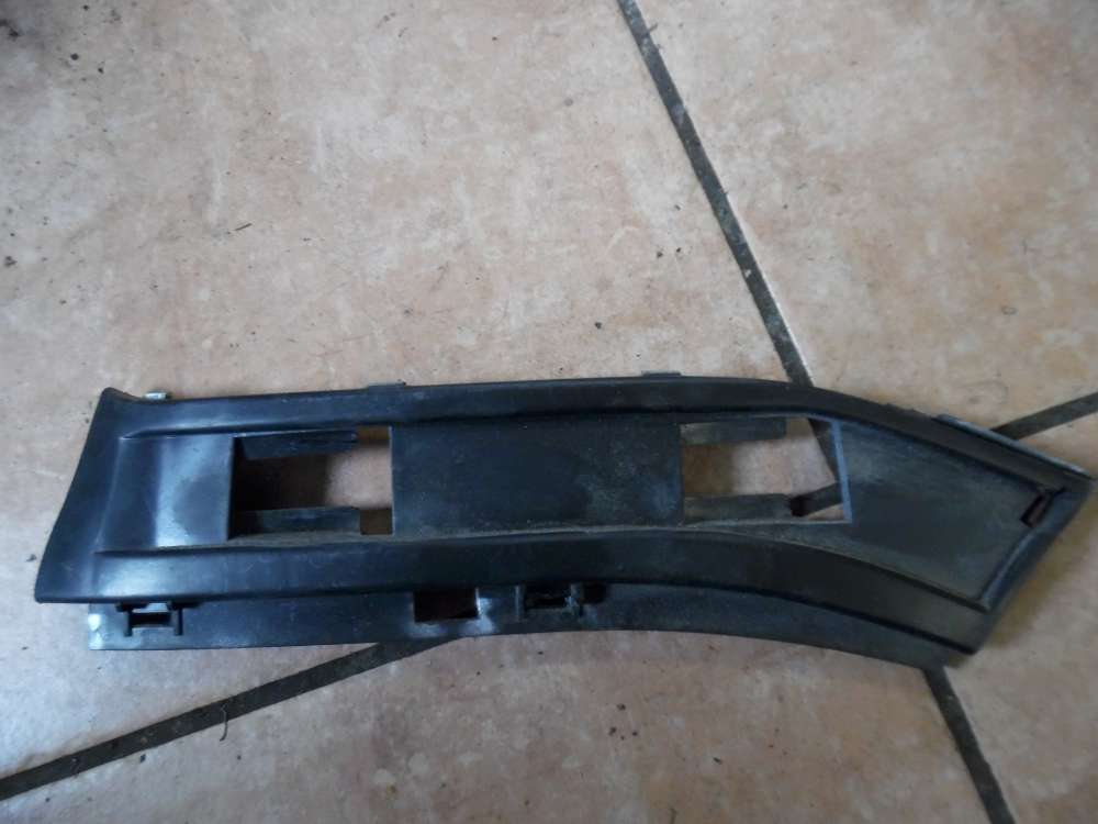 VW Polo 9N Halter Stoßstangenhalter Vorne 6Q0807177