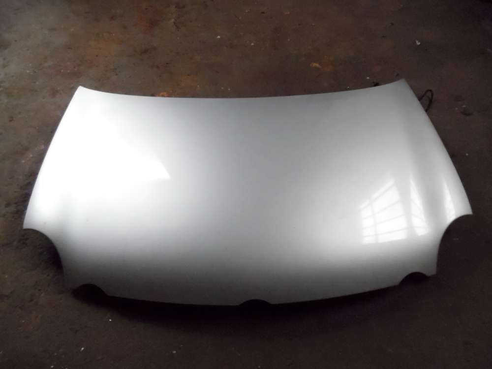 VW Polo 9N 3-Türer Motorhaube silber Metallic Farbcode : LA7W
