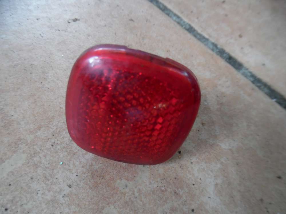 Audi A8 4D Türwarnleuchte Einstiegsleuchte 4D0945155