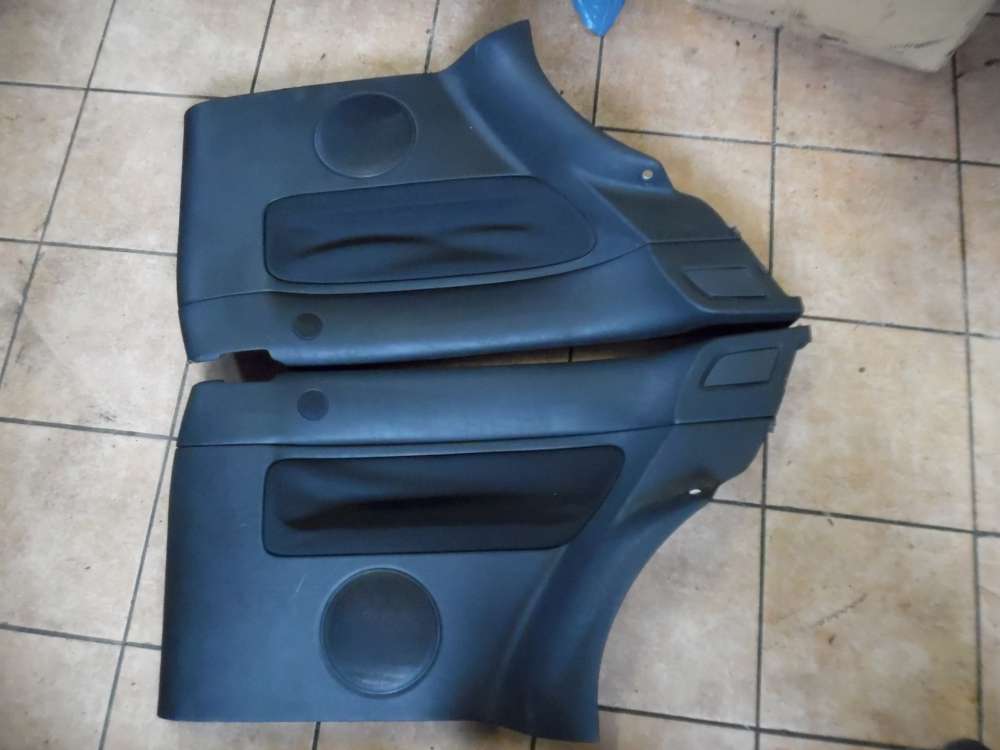 VW Golf IV 3-Türer Seitenverkleidung Innen Hinten 1J3867042/ 1J3867041