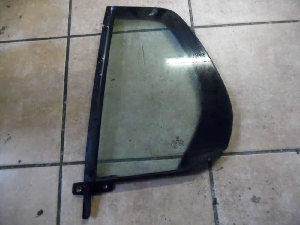 VW Golf VI 5K Seitenscheibe Dreieckscheibe Hinten Links 5K6845213