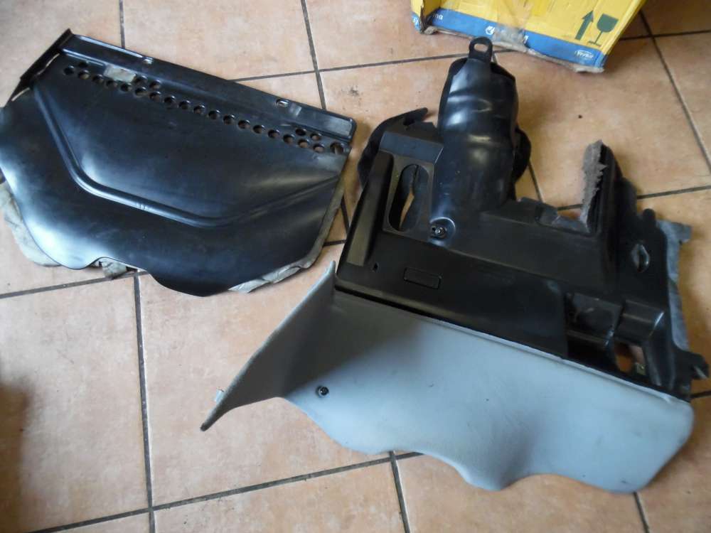 Mercedes E-Klasse W210 Verleidung Armaturenbrett Fußraum unten 2106808387/ 2106805236