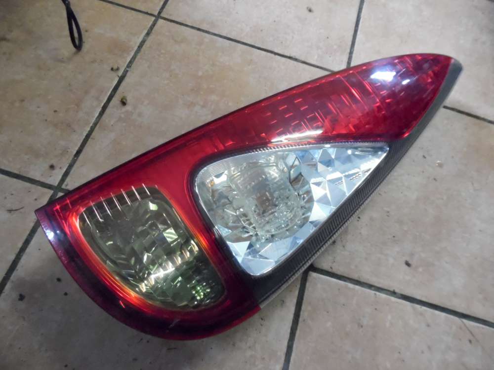 Toyota Yaris Verso P2 Rückleuchte Rücklicht Rechts