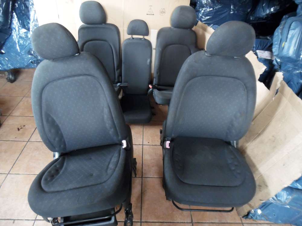 Toyota Yaris Verso P2 Sitze Innenausstattung Stoff