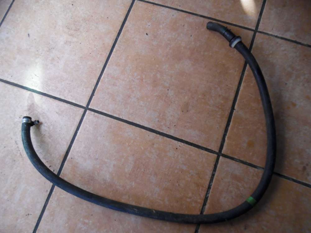Volvo V70 II 2,4 Wasserschlauch Schlauch