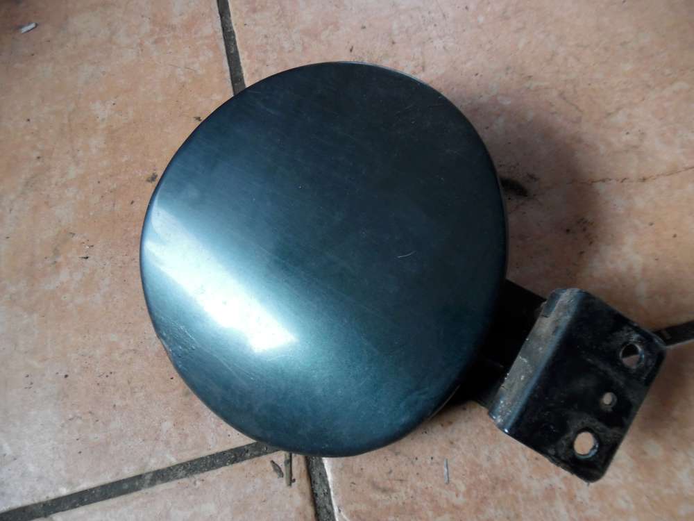 Kia Sportage I Tankdeckel Tankklappe grün : 5C