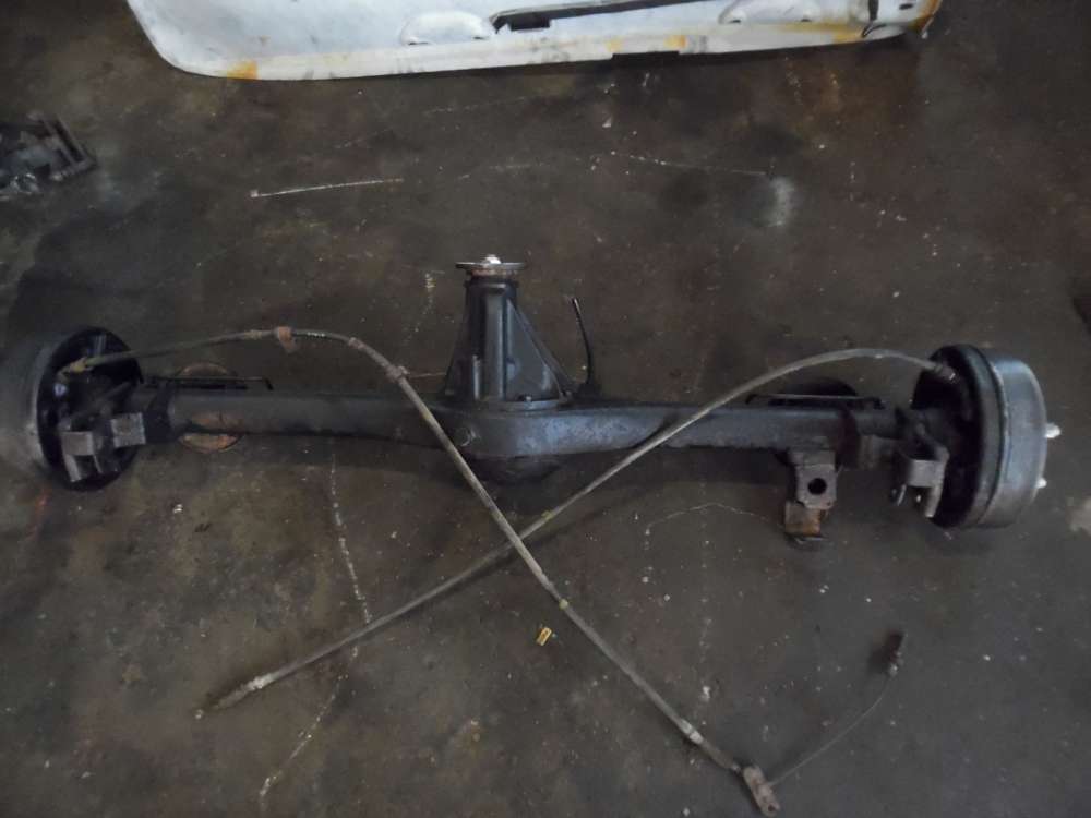 Kia Sportage I Hinterachse Achsträger