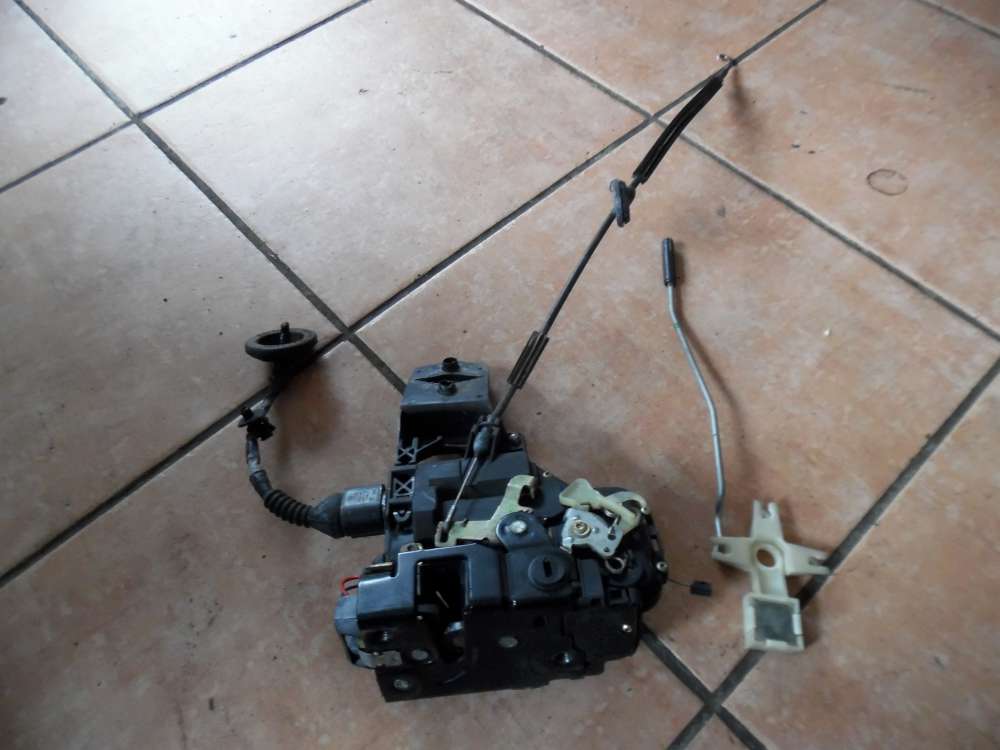 VW Passat 3B Türschloß Hinten Rechts 3B4839016