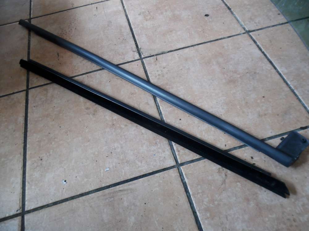Seat Altea 5P Fensterschachtabdichtung Außen Innen Hinten Links 5P0839477