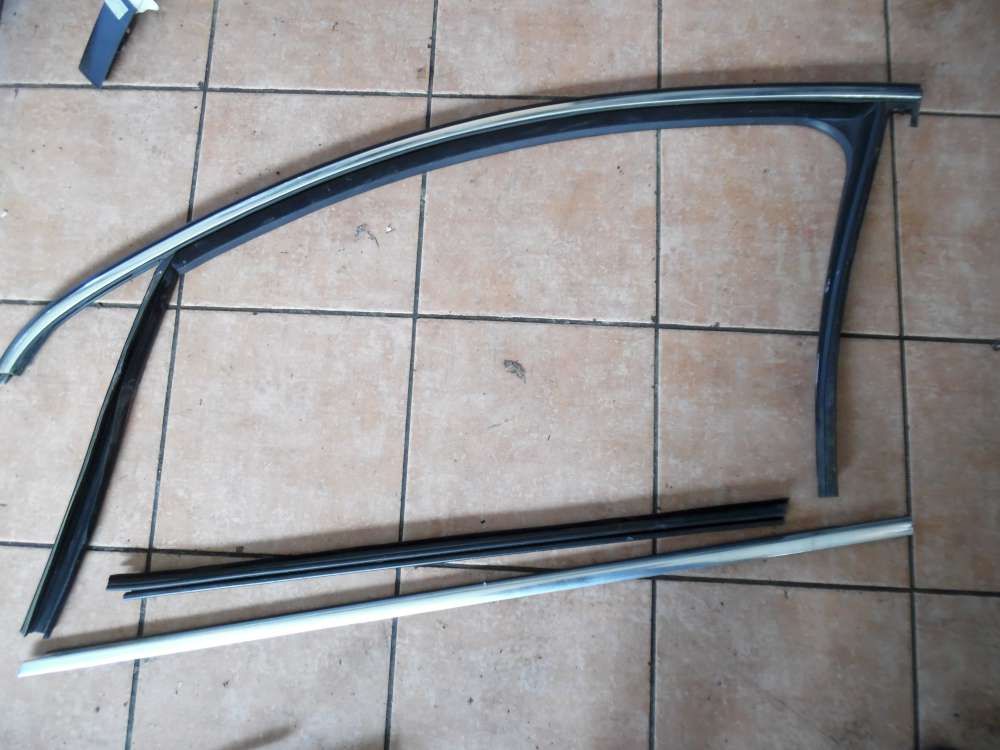 VW Passat 3C Türrahmen Chromleiste Vorne Links 3C4837431/ 3C4837475